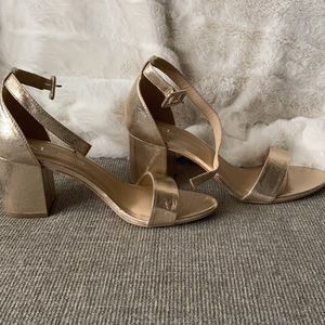 Jody by Chinese Laundry in light gold